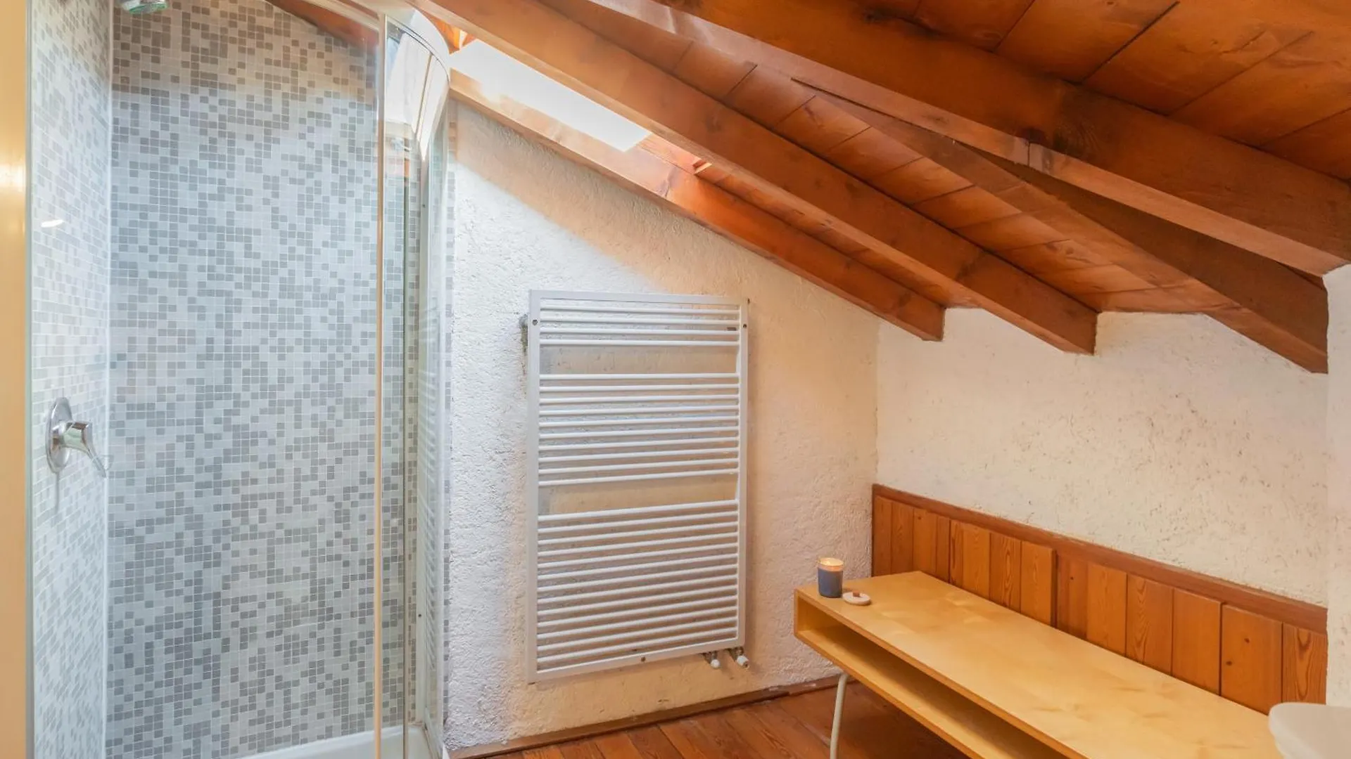Villa Torre Di Palanzo With Magnificent View By Rent All Como 파게토 라리오